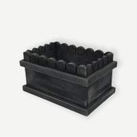 صندوق خشبي ملون