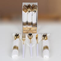 طقم ضيافة بلاستك ذهبي ل 6 أشخاص