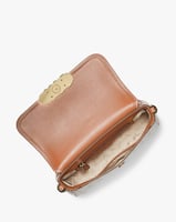 شنطة يد مايكل كورس بني بيج