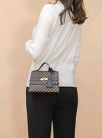 شنطة بناتية عصرية