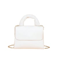 شنطة بناتية أنيقة