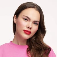 ايسنس قلم شفاه سائل مات يدوم لمدة 8 ساعات كلاسيك ر...