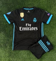 طقم ريال مدريد 2018 كلاسيك