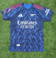 تيشيرت ارسنال الاحتياطي 25/26. فئة اللاعبين