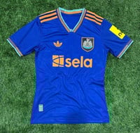 تيشيرت نيوكاسل الاحتياطي 25/26 فئة اللاعبين