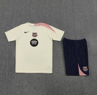 طقم تمارين برشلونة 25/26