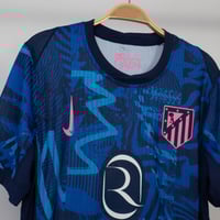 تيشيرت اتليتكو مدريد الثالث 24/25 فئة اللاعبين