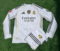 طقم ريال مدريد الأساسي 25/26 كم طويل