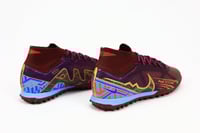 جزمة كرة قدم Nike