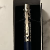 كارتير كحلي مشبك