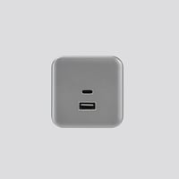 مقبس USB الاصدار الجديد