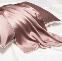 غلاف مخدة حرير