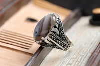 خاتم يمني بعقيق مميز وفريد B-010