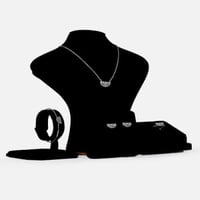 ‎ طقم أطفال مميز باللون الفضي