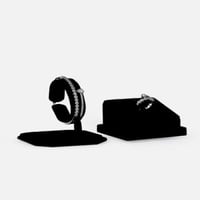 ‎ طقم نسائي أنيق بلون فضي