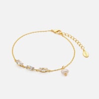 ‎ اسوارة نسائية بتصميم أنيق بلون ذهبي