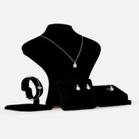 ‎ طقم أطفال ناعم باللون الذهبي