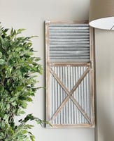 تعليقة باب خشب