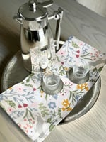 مفرش مربع صغير