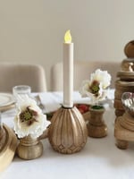 شمعدان خشبي