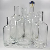 كرتون قوارير زجاج شفاف عالي الجودة و قاعدة سميكة 7...