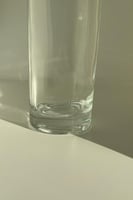 قارورة زجاج شفاف عالي الجودة و قاعدة سميكة حجم 750...