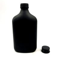 كرتون قوارير زجاج اسود 200 مل مقاس 28 (80 حبة)