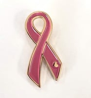 بروش (دبوس) شريط وردي للتوعية و محاربة سرطان الثدي