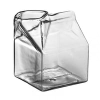 كوب زجاجي على شكل كرتون علبة الحليب