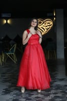 فستان سهره أحمر