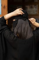 نقاب مناسب للخمار