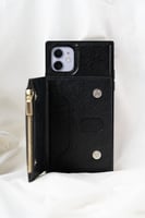 حقيبة وكفر جوال