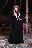 عباية شتوية بتصميم دبل ياقة