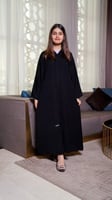 عباية سادة كلاسيك سوداء