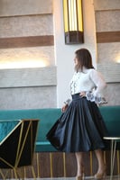 طقم بلوزة مطرزه وتنوره