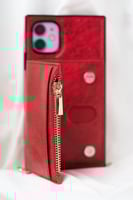 حقيبة وكفر جوال