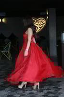 فستان سهره أحمر