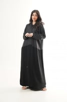 عباية خامتين مختلفة