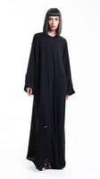 عباية مطرزة باكمام مفتوحة