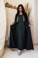 عباية كريب فستان مشبوك زيتي