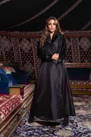 عباية شتوية بياقه ومعصم جلد