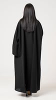 عباية بقصة اكمام مستقيمة