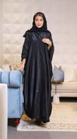 عباية بشت سوداء بخامة لامعة