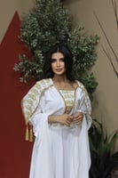 جلابية ابيض فخمة بقصة اكمام مميزة