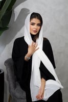 طرحة بلون ابيض ساده