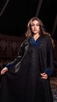 عباية شامواه سوداء مع كم كحلي