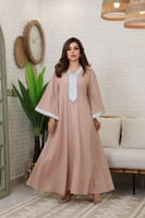 جلابية مطرزة بفضي