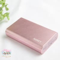 5814 شاحن باور بانك سريع متنقل من AUKEY