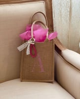 شنطة من الجوت مقاس S الاسم او الحرف فقط