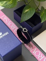 اسورة سوارفسكي